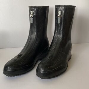 Vintage black full zip rubber boots